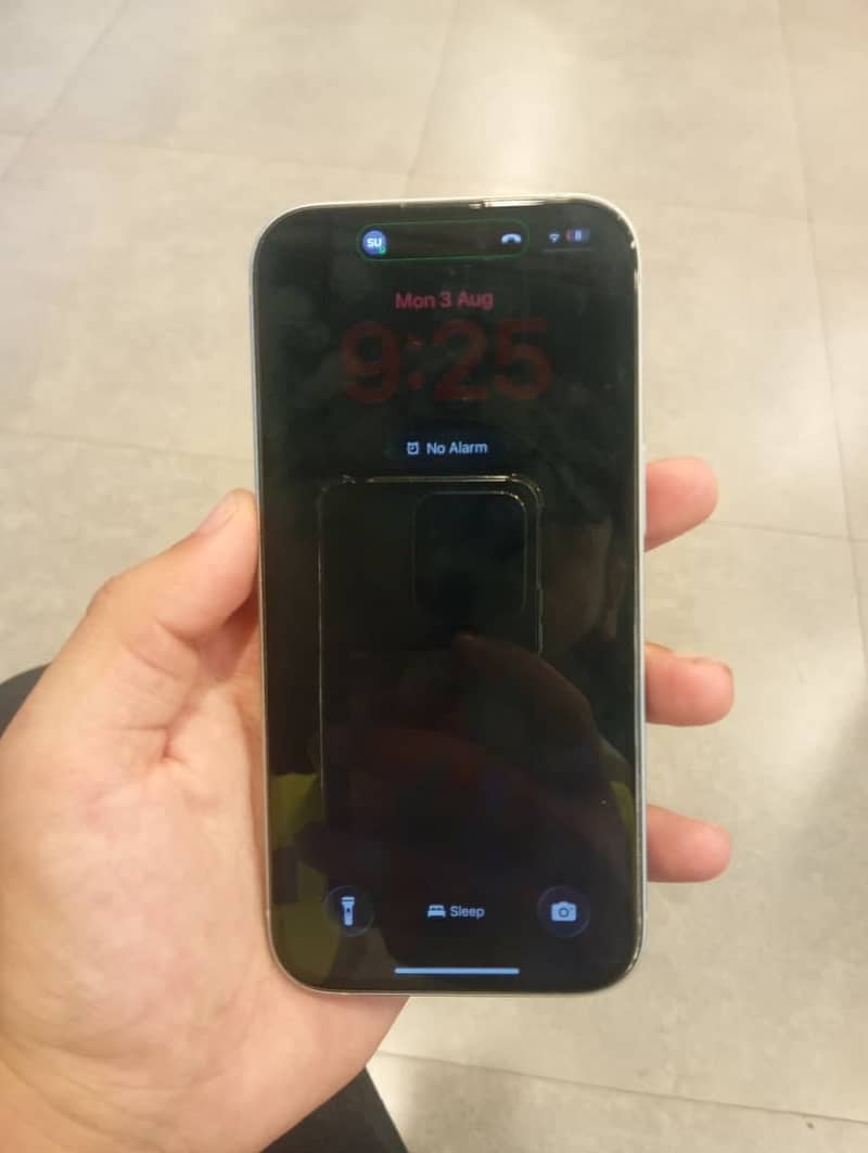 Apple iPhone 15 4