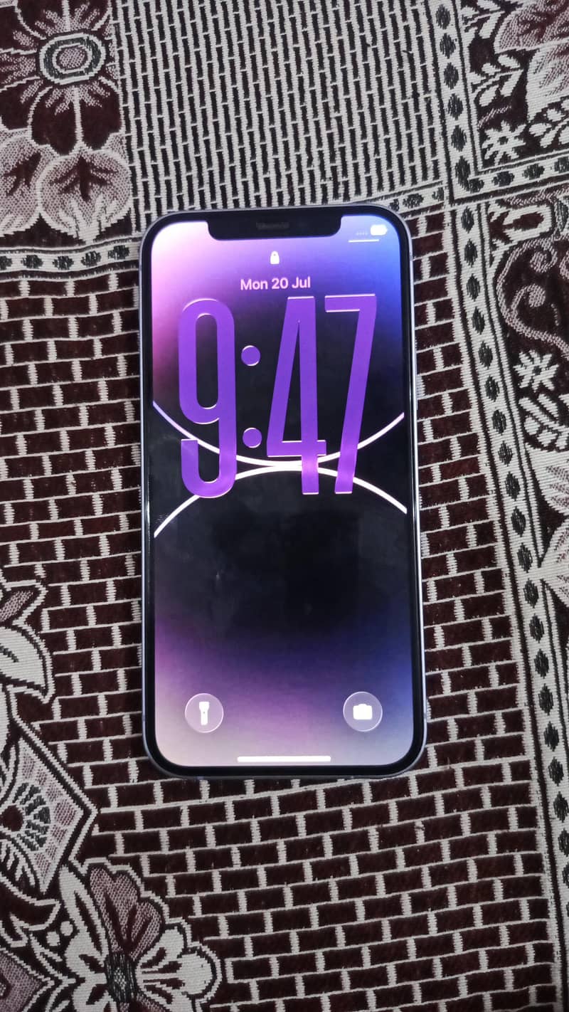 Apple iPhone 12 2