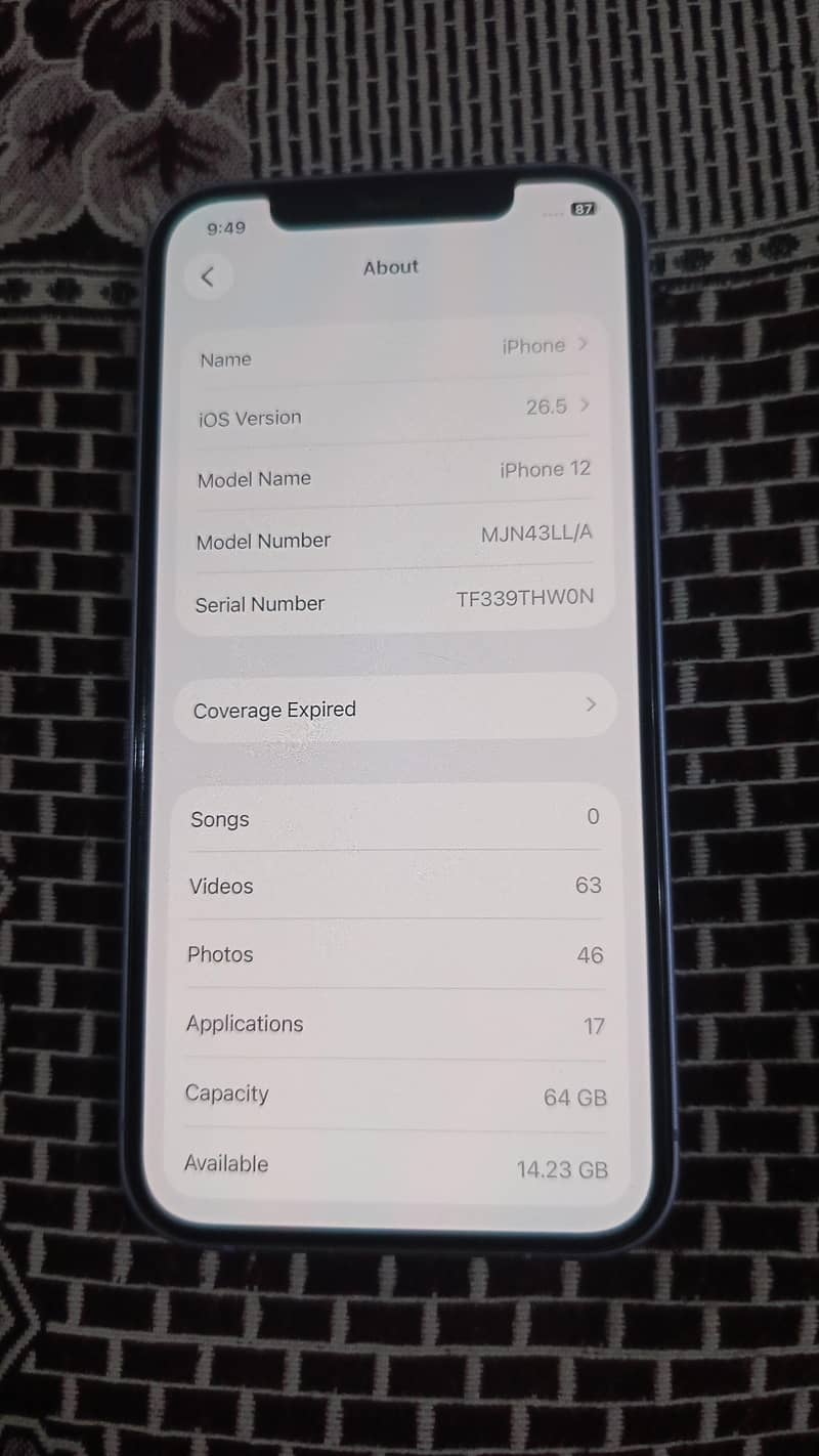 Apple iPhone 12 6