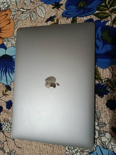 macbook air 2020