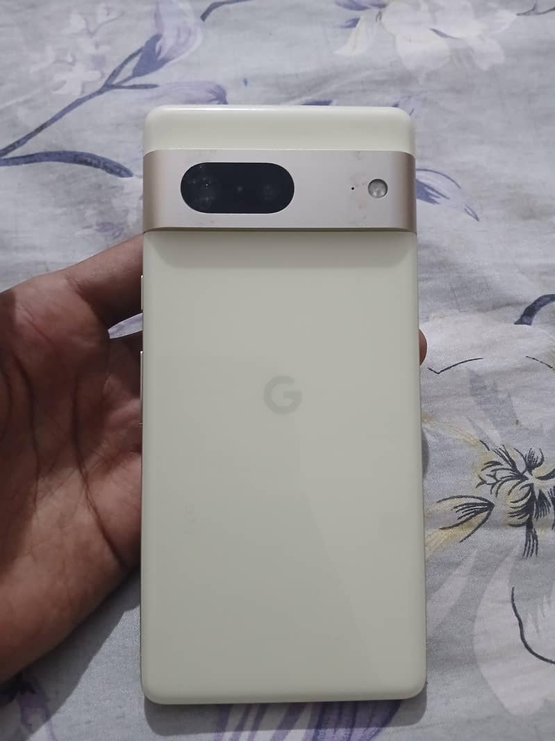 Google Pixel 7 0