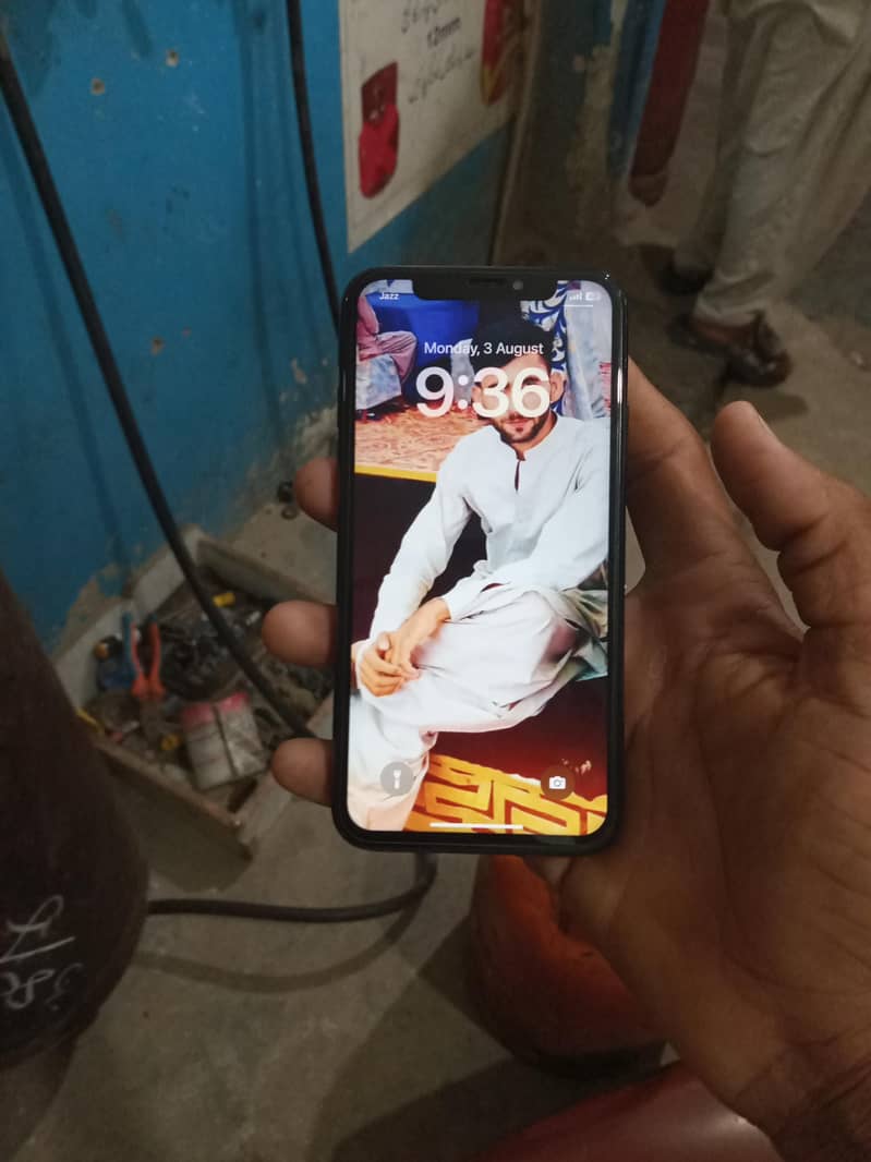 I iPhone x 1