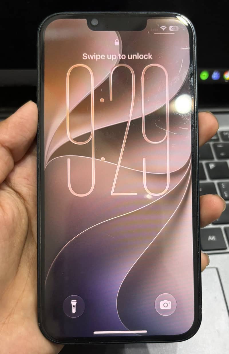 Apple iPhone 13 1