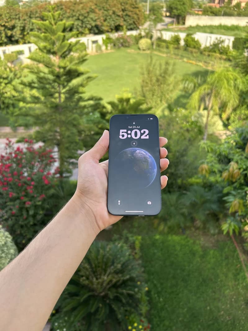 Apple iPhone 14 6