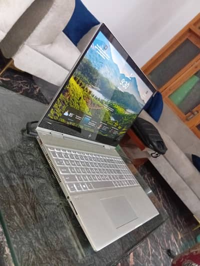 HP ENVY series x360 touch and type RAM 16 SSD 512