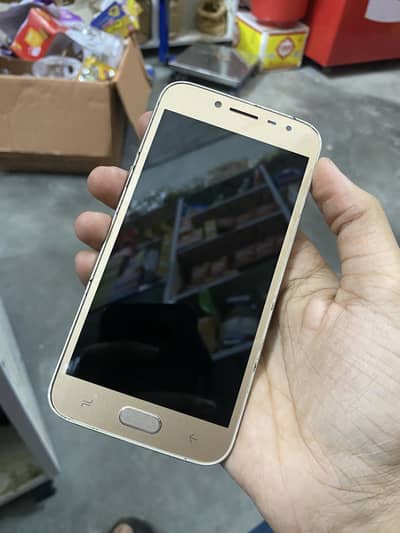 Samsung Mobile Grand Prime Pro 16 gb ha chlana ma 10 by 10 ha