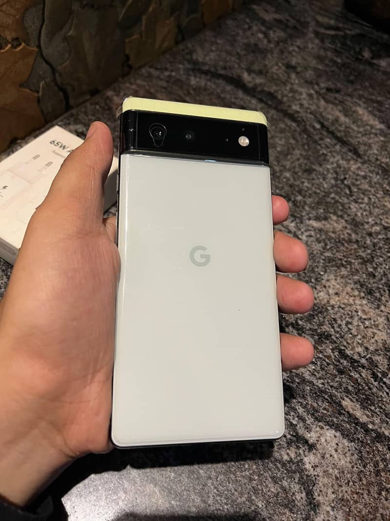 Google Pixel 6 3