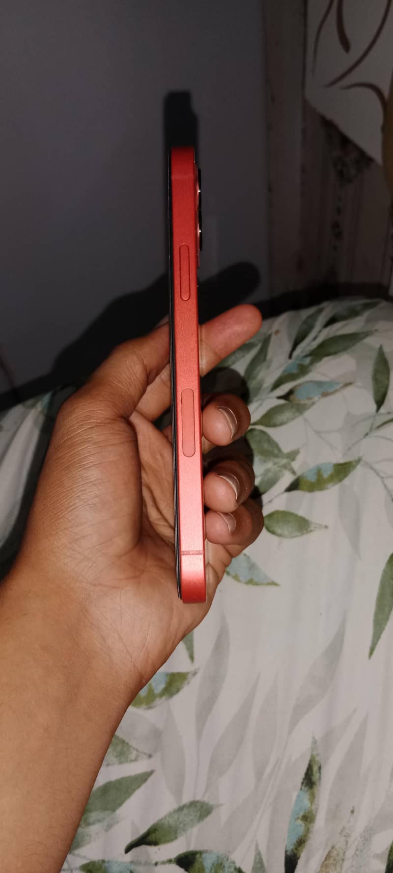 Apple iPhone 12 4