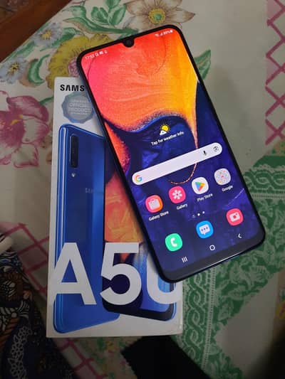 Samsung Mobile A50 with box