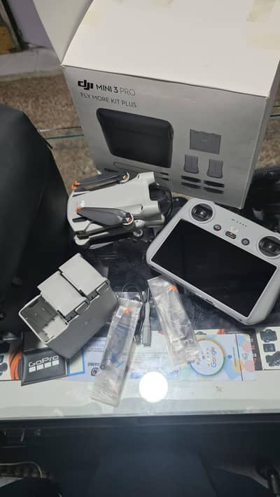 drone DJI mini 3 pro 10 by 10 condition