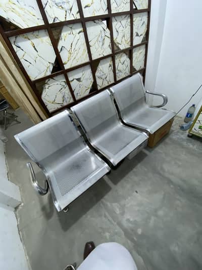 3-Seater Stainless Steel Waiting Bench / Hospital & Office Chair