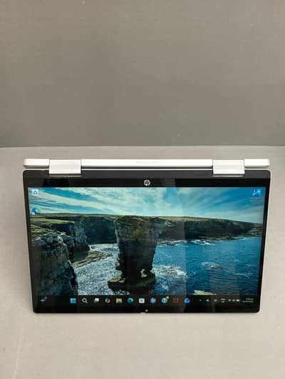 HP pavilion x360 i5 13 Gen 512gb nvme