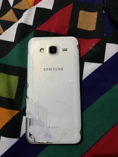 Samsung Mobile J5