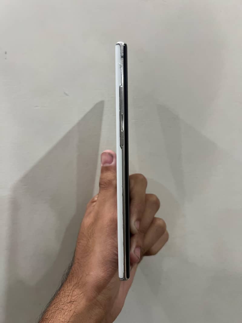 Samsung Mobile Note 10 Plus 2