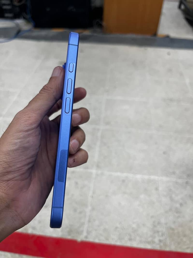 Iphone 16 jv 4