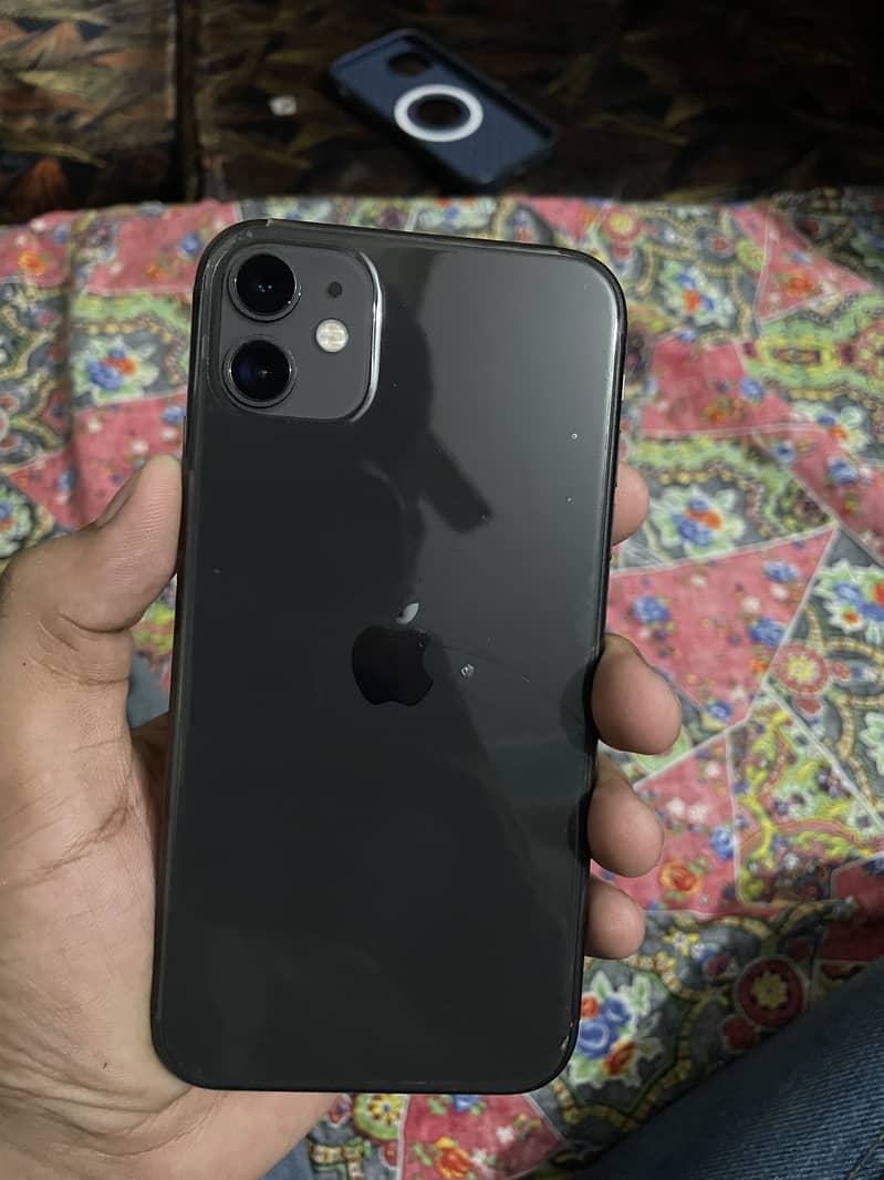 Apple iPhone 11 3