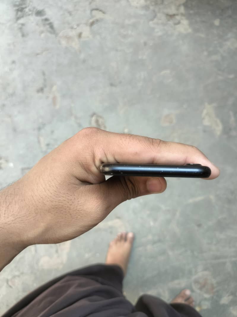 Apple iPhone 7 5