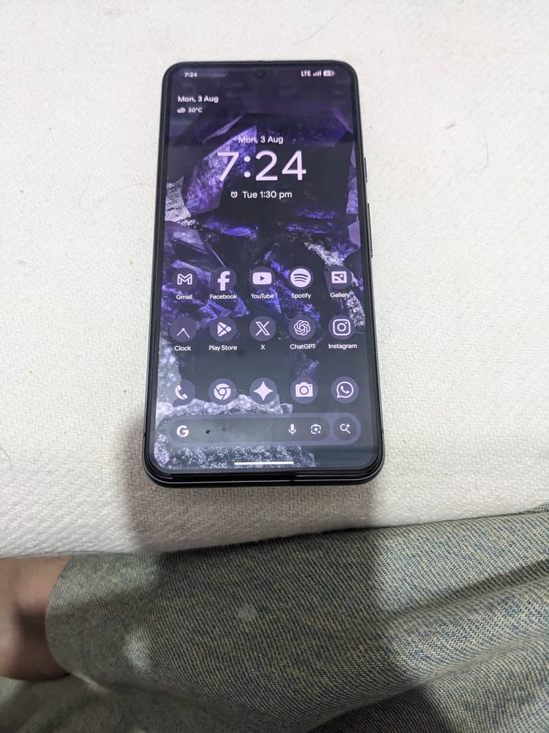 Google Pixel 8 approved 4