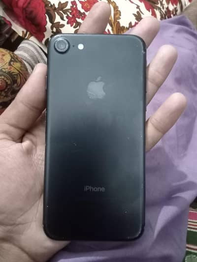Apple iPhone 7