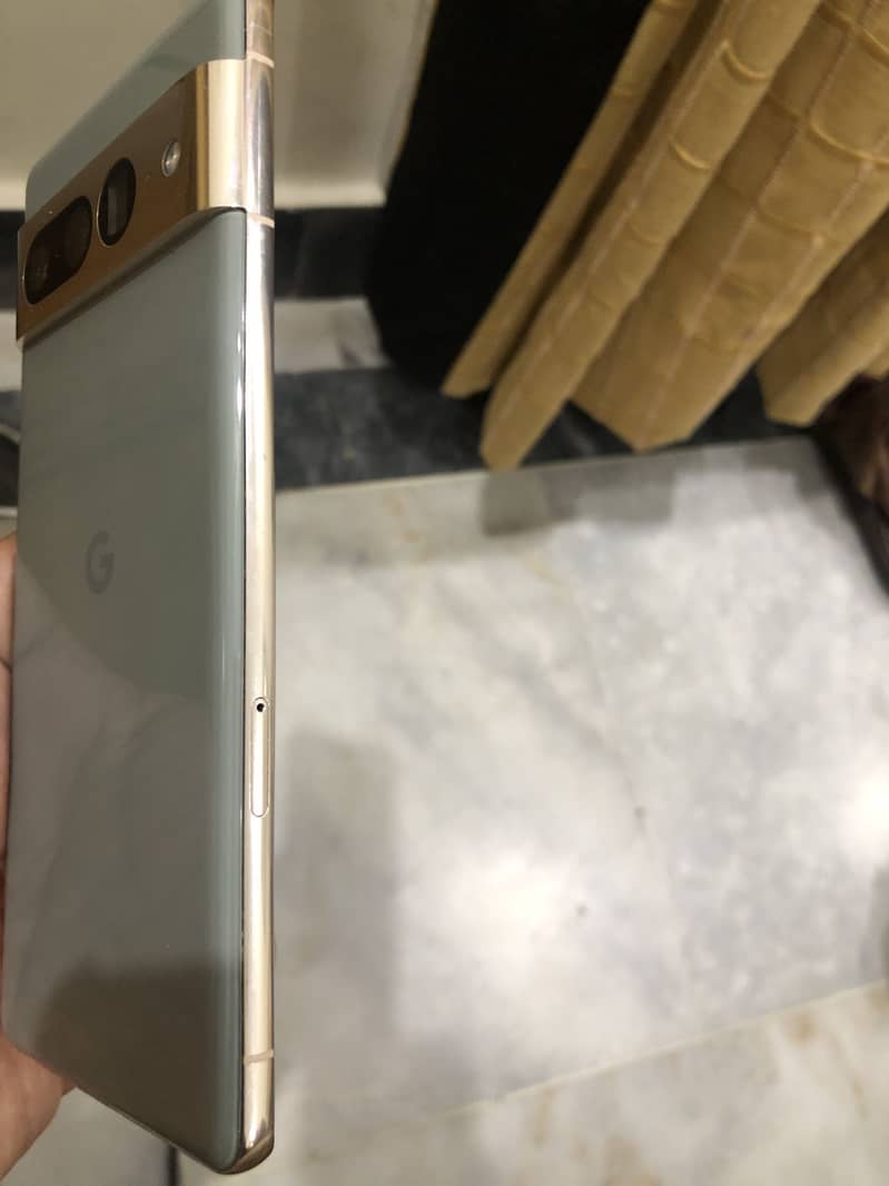 Google Pixel 7 Pro 2