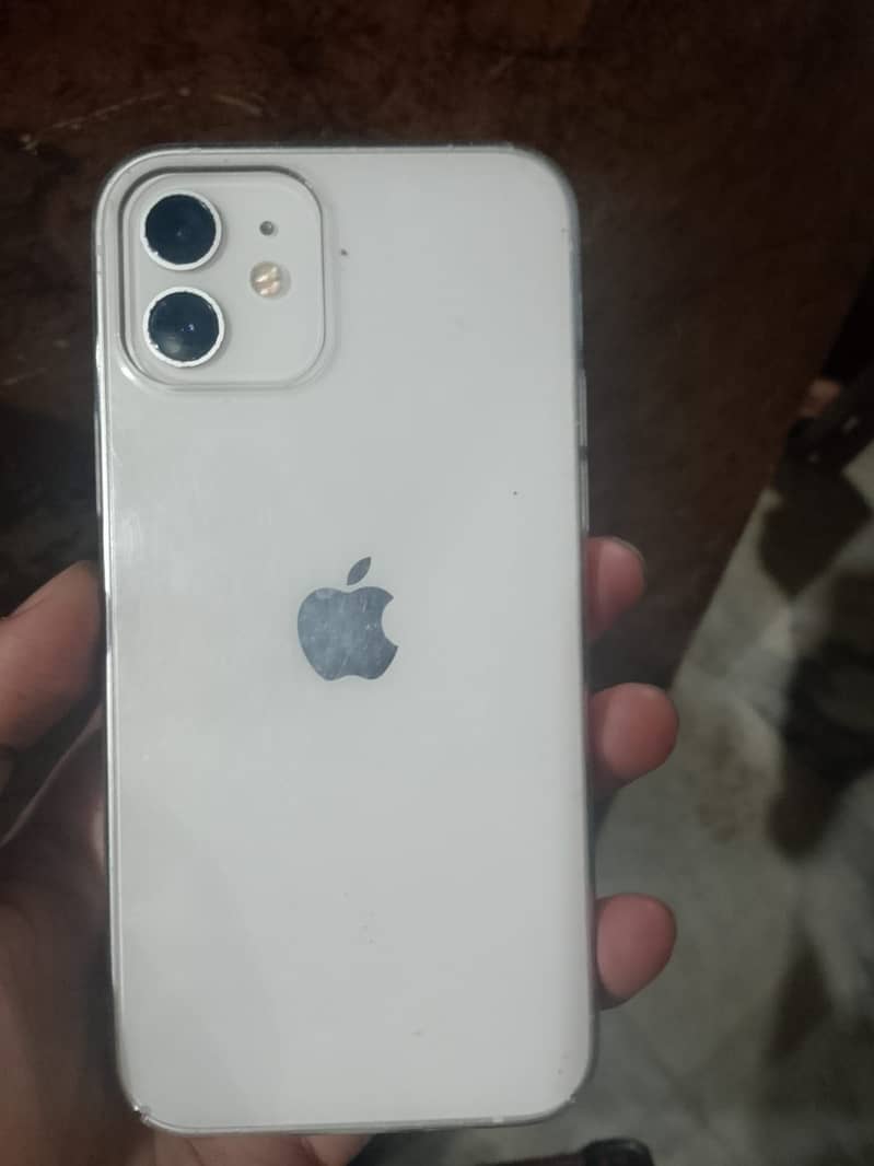 Apple iPhone 12 1