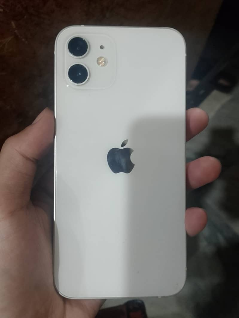 Apple iPhone 12 7