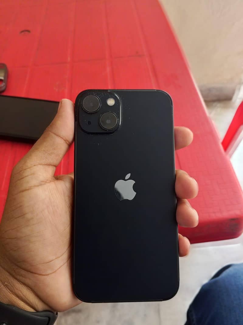 Apple iPhone 13 3