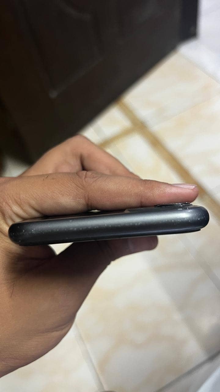Apple iPhone 11 2