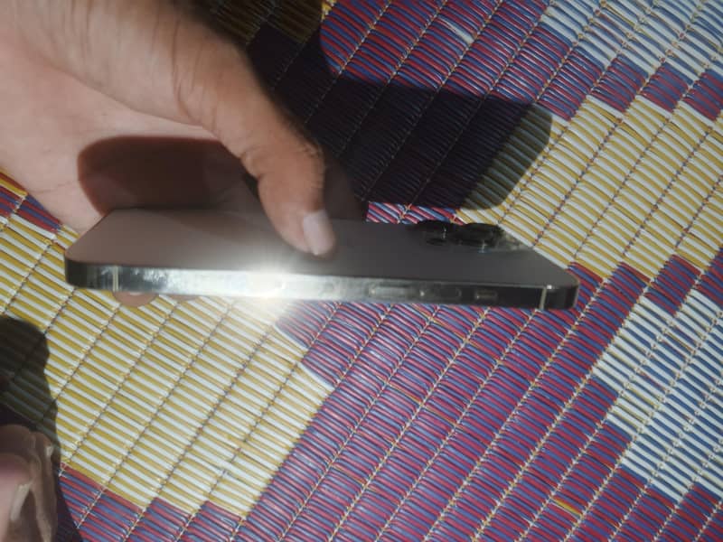 Apple iPhone 13 Pro 4