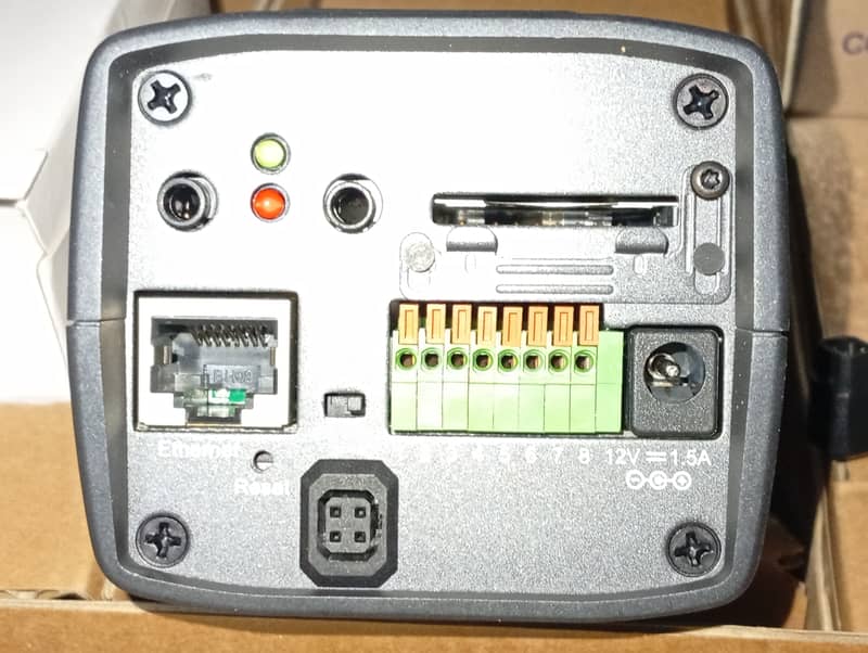 VIVOTEK IP NETWORK CAMERA 8