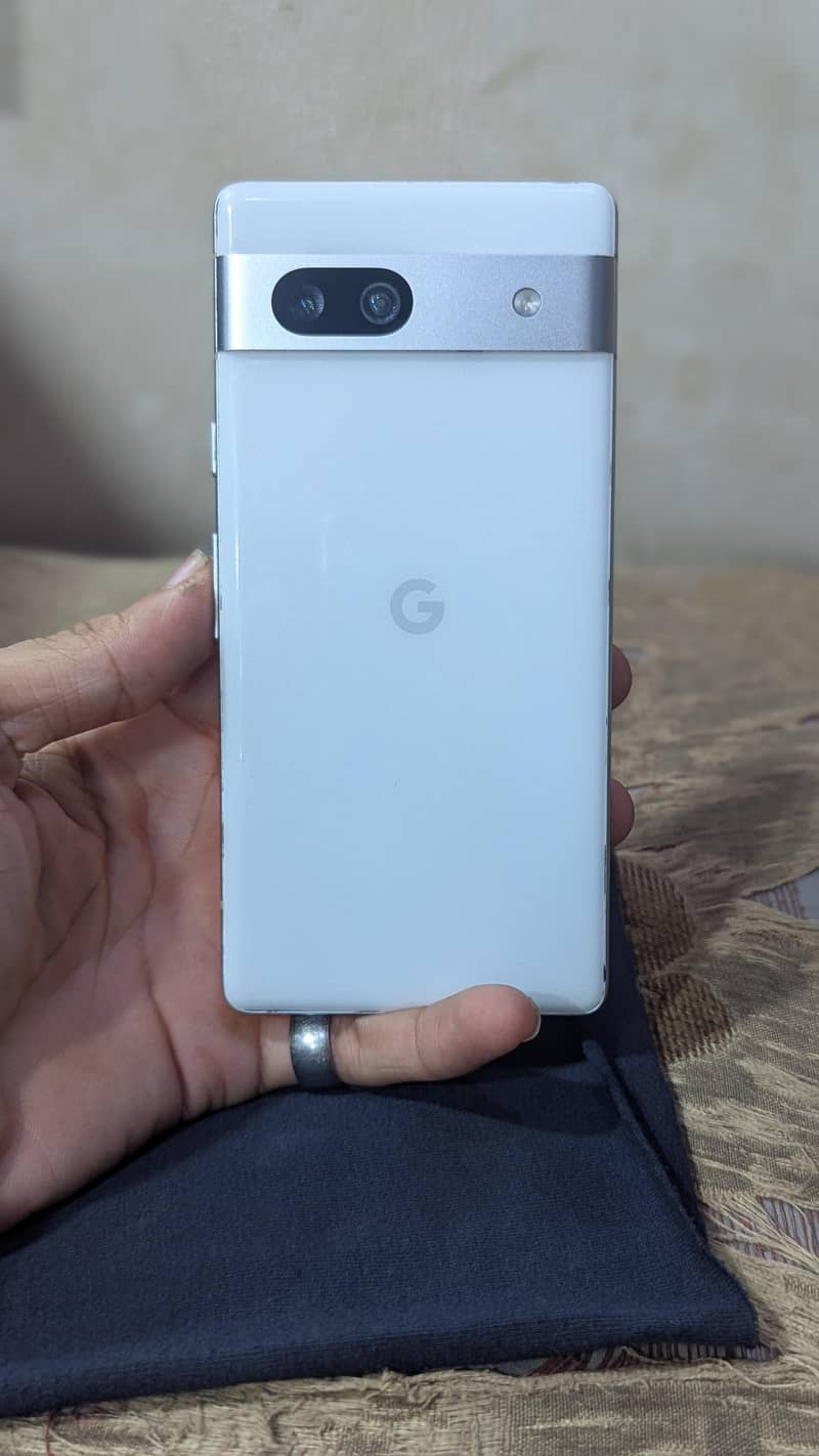Google Pixel 7a 1