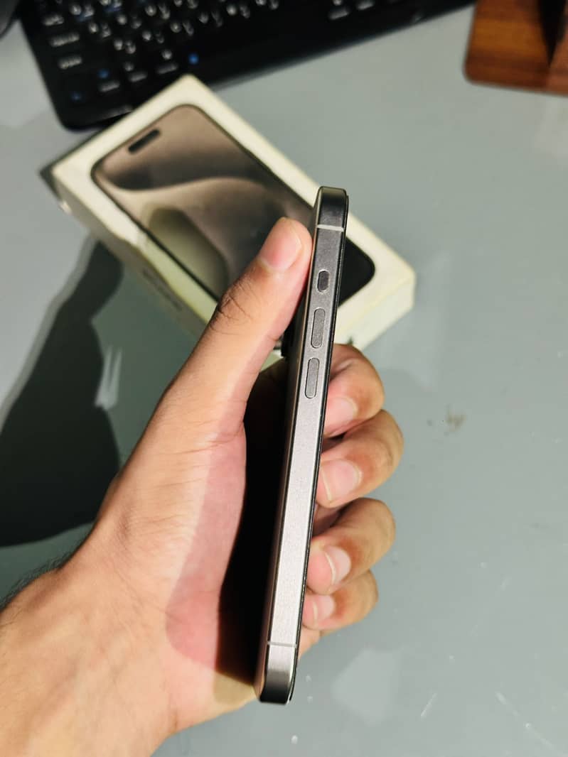 Apple iPhone 15 Pro 5