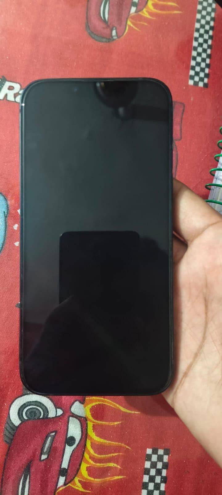 Apple iPhone 13 2