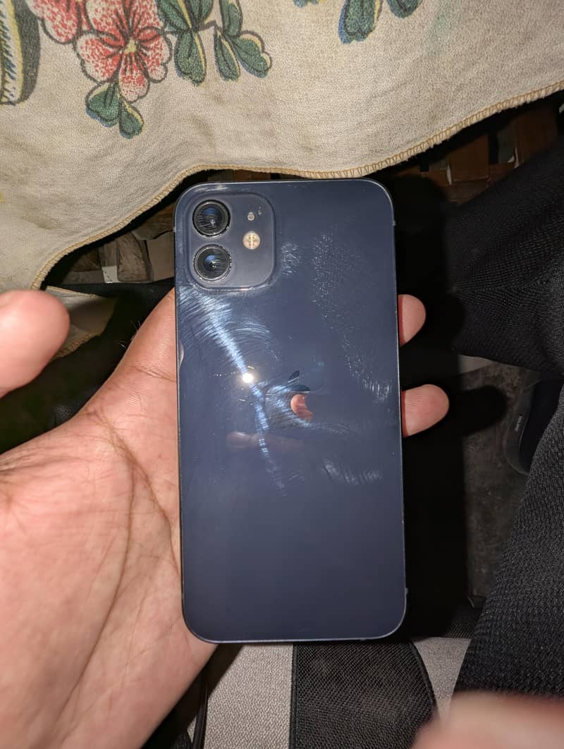 Apple iPhone 12 5