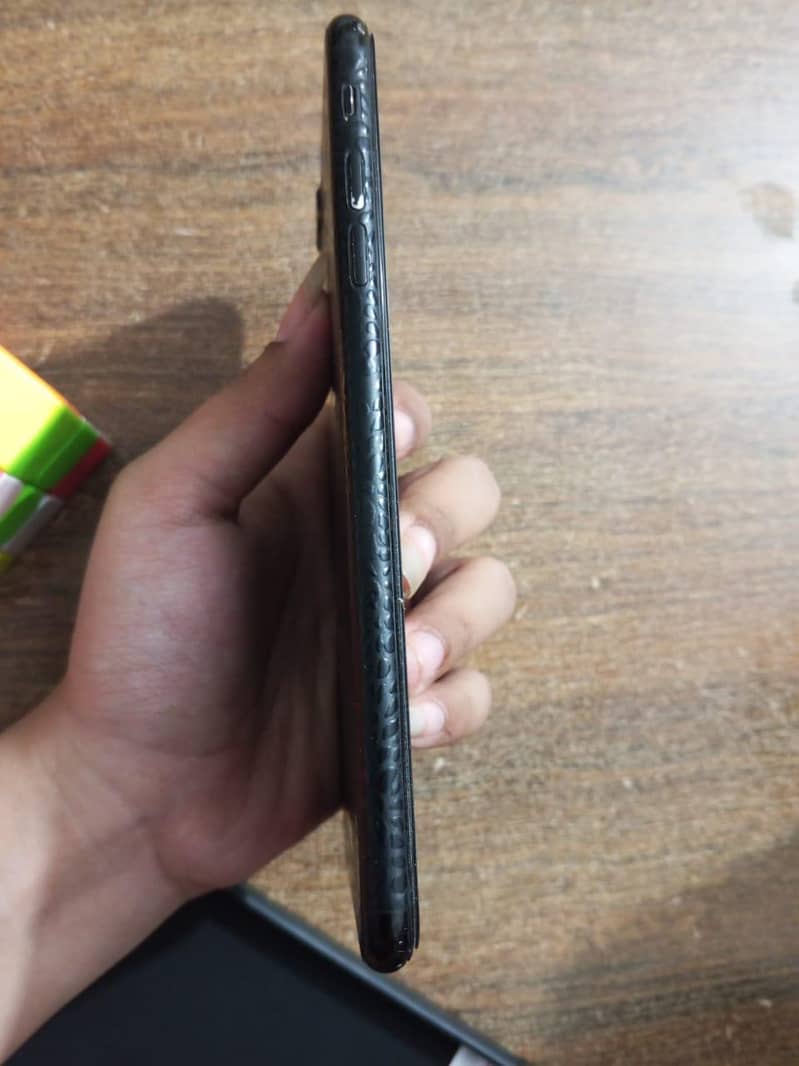 IPHONE 7 PLUS 2