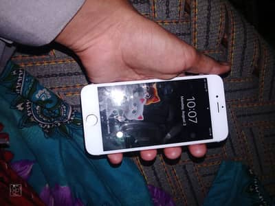 Apple iPhone 6S