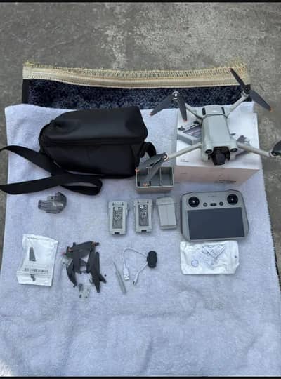 DJI mini 3 pro with Combo Kit