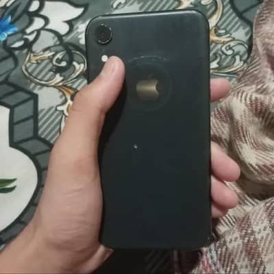 Apple iPhone XR