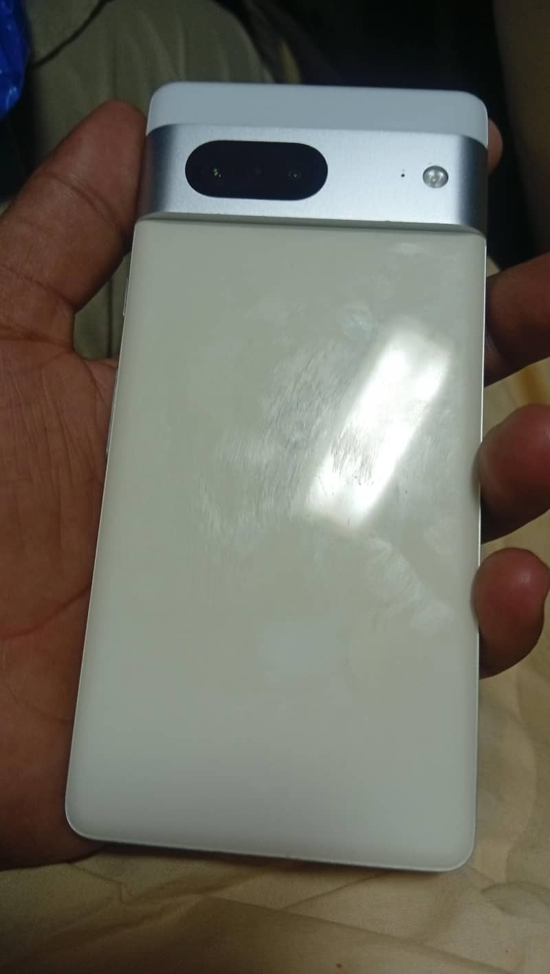 Google Pixel 7 3