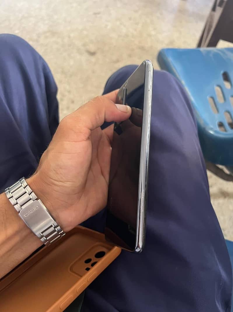 Vivo V21e 1