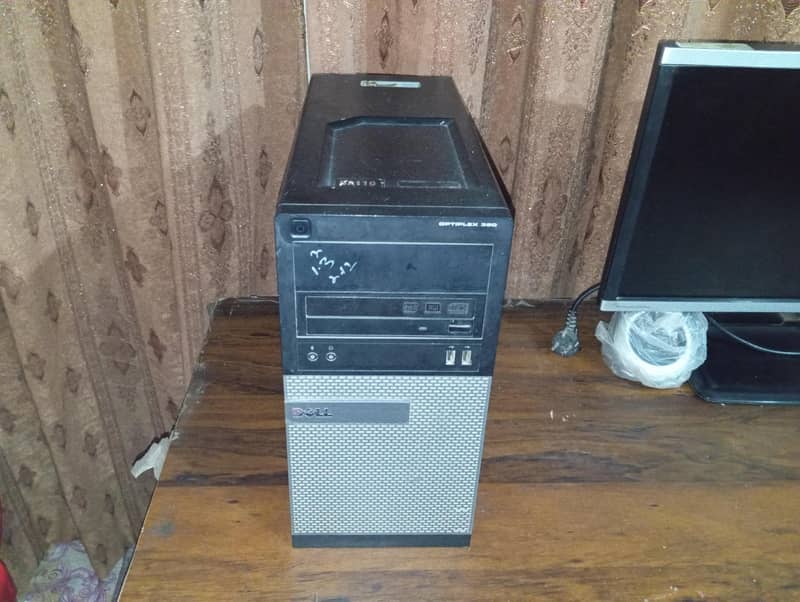 computer is good condition 4