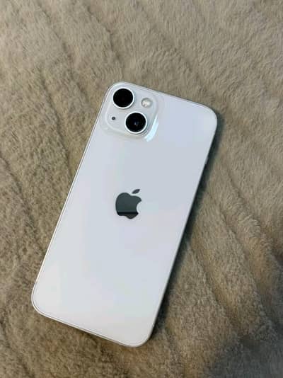 Apple iPhone 13
