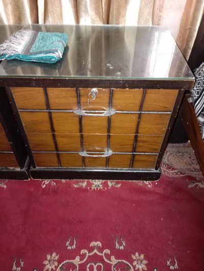 double dressing table two side table in one store price 40000