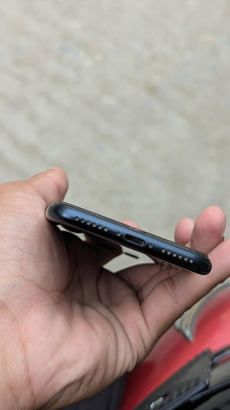 Apple iPhone SE 4