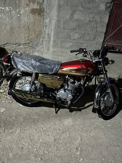 Honda 125 Gold Edition