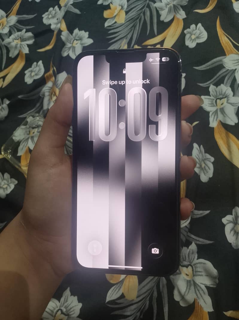Apple iPhone 13 Pro 2