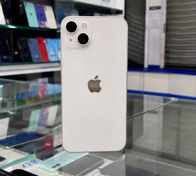 Apple iPhone 13