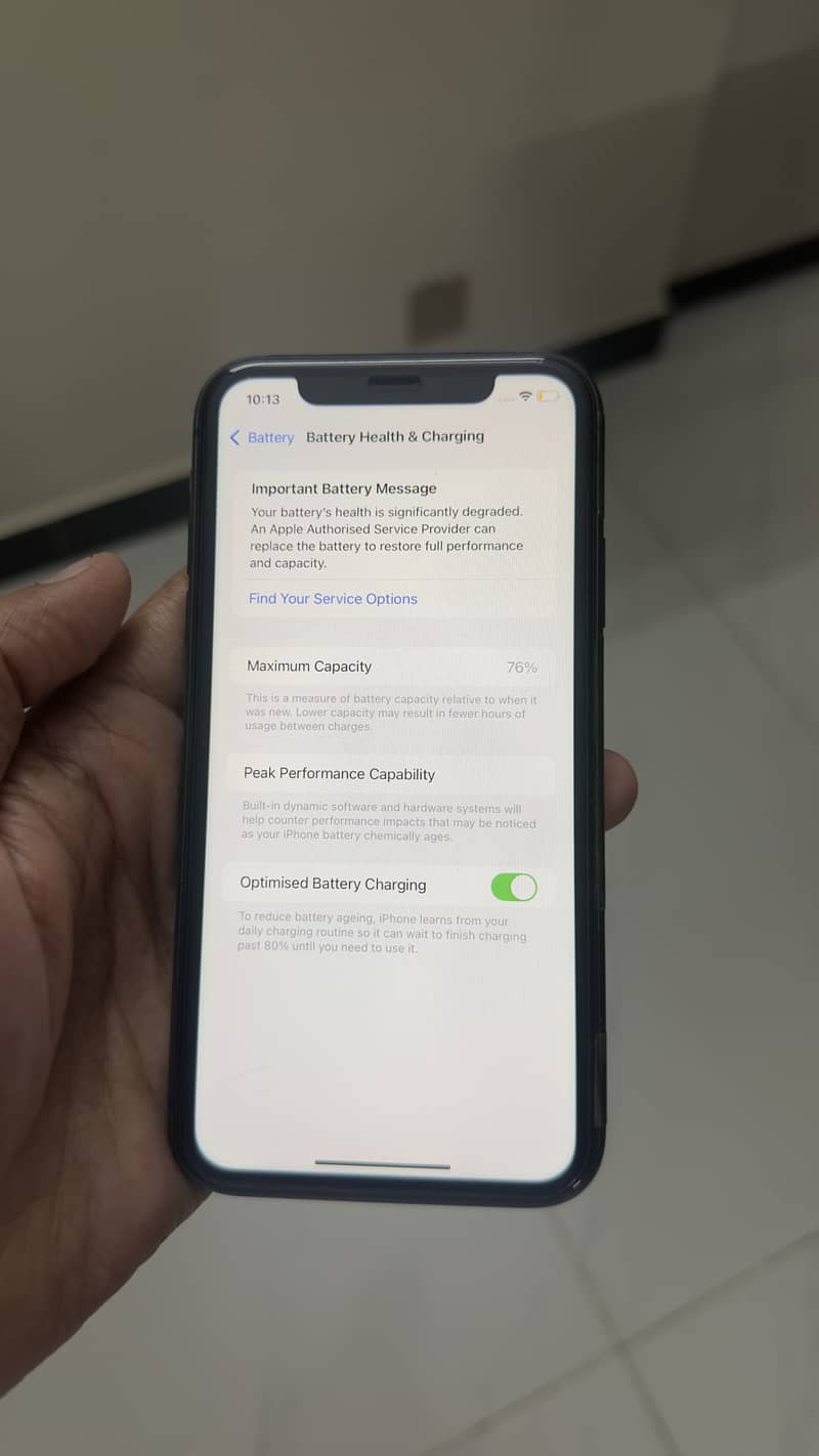 Apple iPhone 11 0