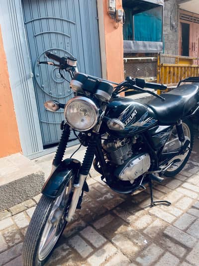 Suzuki Gs 150 SE 2022