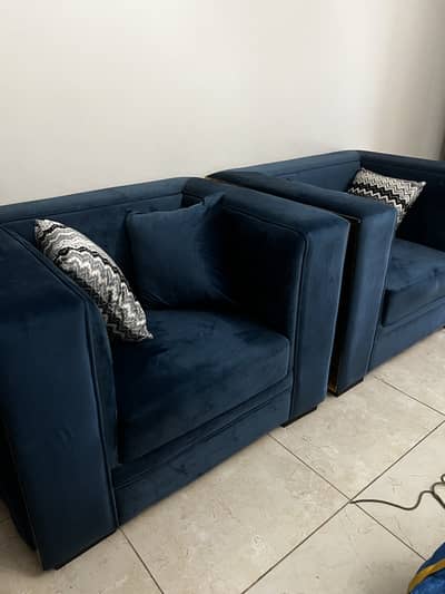 2 seater sofas with coffee table